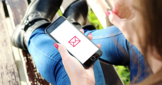 Email marketing kedysi a dnes, email na mobilnom telefóne